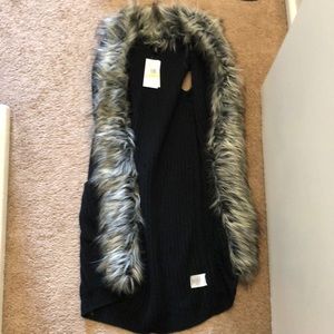 Jessica Simpson long sweater vest